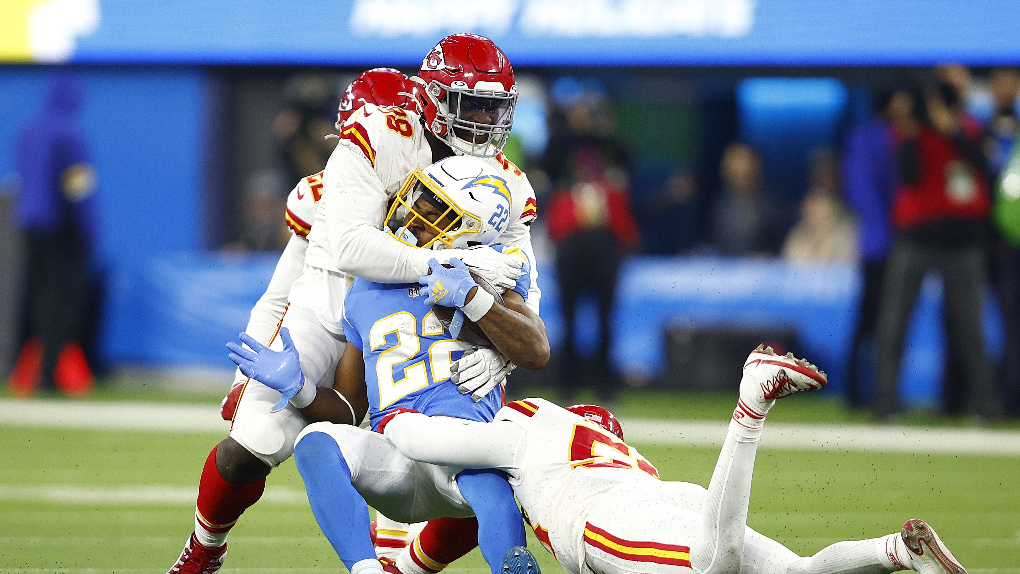 Chiefs News: KC Re-Signs DT Tershawn Wharton On 1-Year Deal