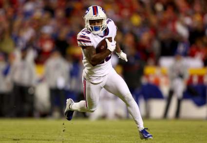 Former Bills WR Signs With Colts 4 Days After Release