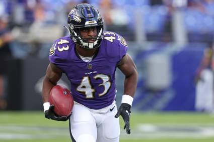 Ravens Re-Sign Veteran RB to 2-Year Deal: Report