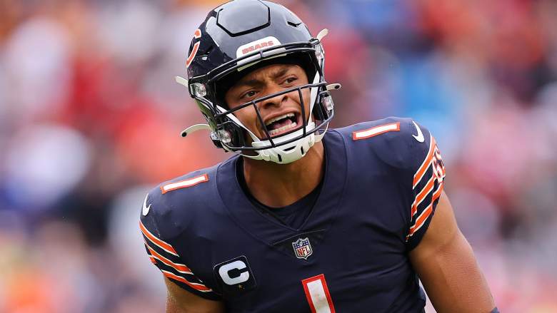 Bears QB Justin Fields eclipses 1,000 rushing yards on the season