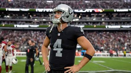 Raiders’ Mark Davis Sends Strong Message to Derek Carr