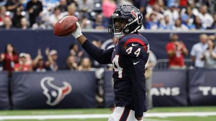 Lions Bringing Back Productive Linebacker After 1 Season Away