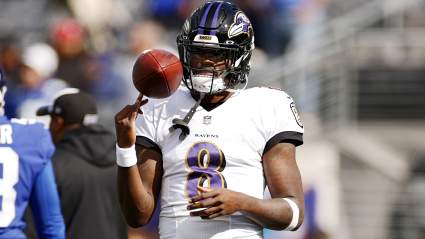 Eagles Star Calls Lamar Jackson ‘Great Fit’ for Hated NFC East Rival