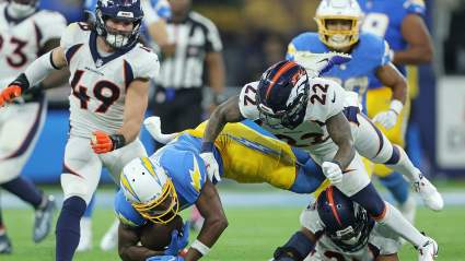 Broncos’ 13-Year Veteran Hints at Decision to Move on in Free Agency