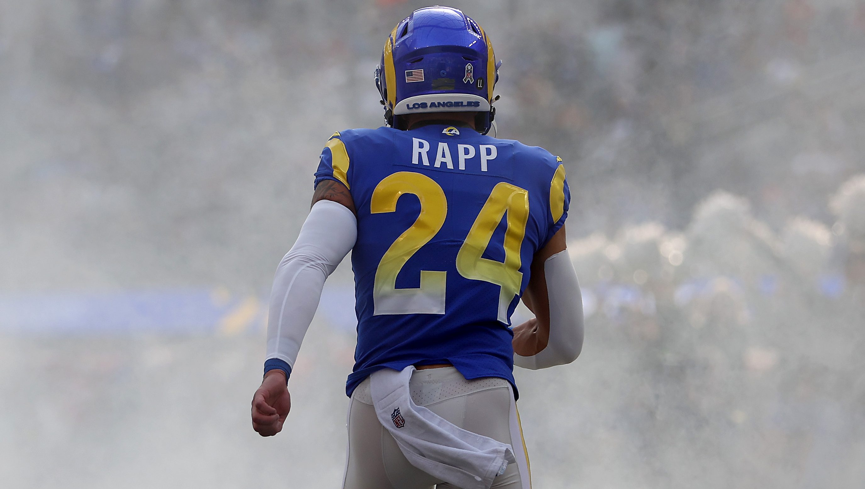 Rams' 48-Game Starter Signs With AFC Title Contender: Report