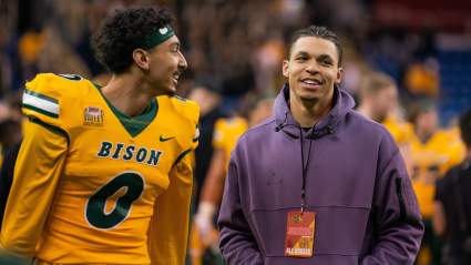 49ers QB Earns Vote of Confidence From College Wide Receiver