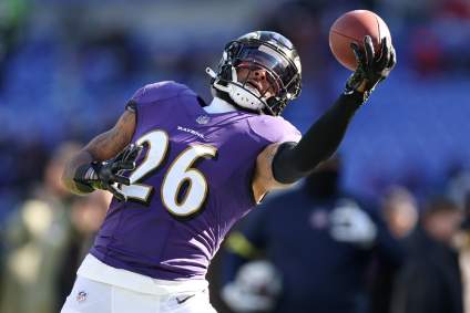 Ravens Re-Sign 2 Former Restricted Free Agents: Reports