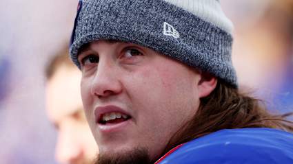 Giants Lose Popular Lineman Nick Gates to NFC East Rival: Report