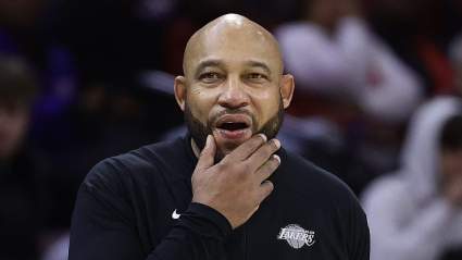 Lakers Coach Reveals Warriors Glaring Weakness After Snapping Dubs’ Win Streak