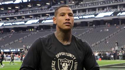 Darren Waller Has Strong Response to Claim From Father of Raiders Coach