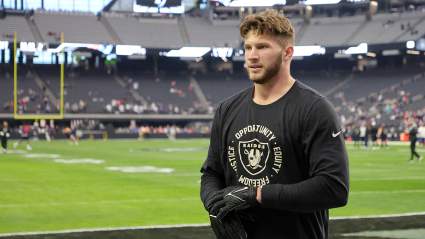 Raiders Free Agent TE Foster Moreau Stepping Away From Football