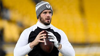 Derek Carr Sends Strong Message to Raiders Owner Mark Davis