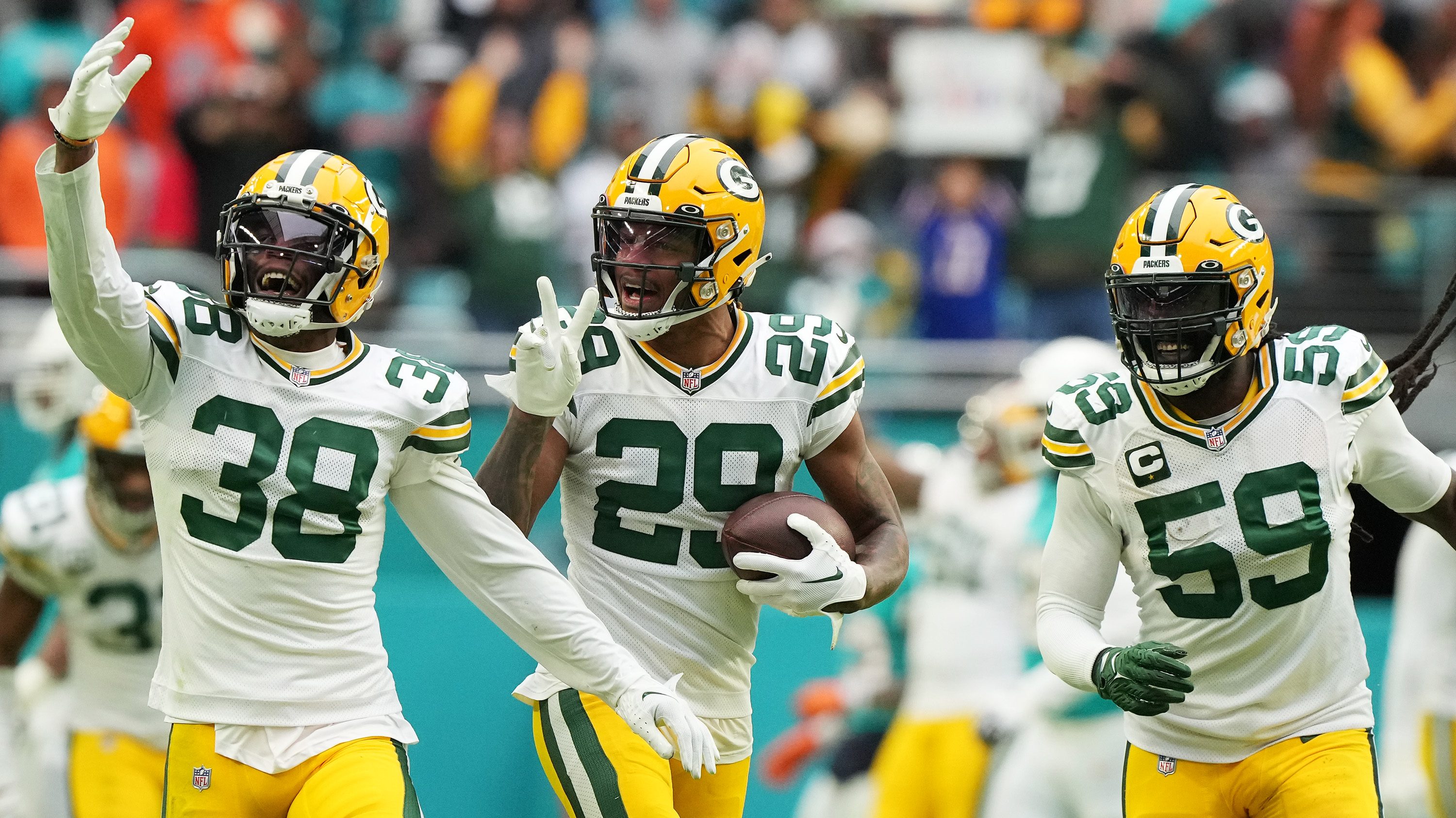 How many Packers are playing for a contract in 2023? - Acme Packing Company