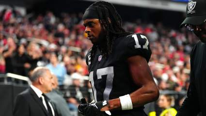 Davante Adams Sends out Cryptic Message Following Jimmy Garoppolo News