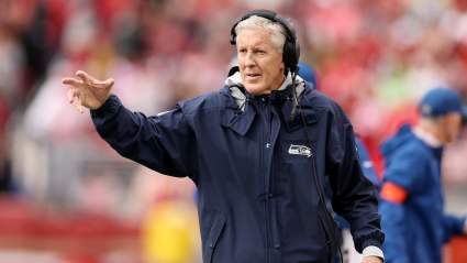 Seahawks Named Potential Landing Spot for 5-Time All-Pro Mulling Retirement