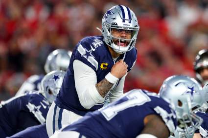 Cowboys Send Warning to QB Dak Prescott Ahead of Crucial Season