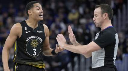 Twitter Roasts Wild Jordan Poole Play in Ugly Warriors Loss