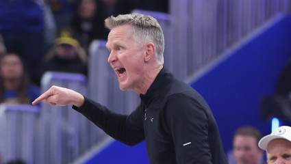 Steve Kerr Sounds Off on Draymond Green Quitting on Play in Warriors Loss