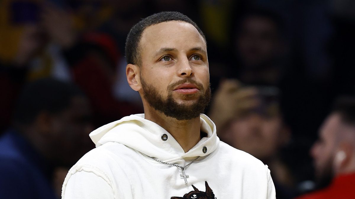 Warriors Receive Decisive Stephen Curry Injury Update Ahead Of Crucial ...