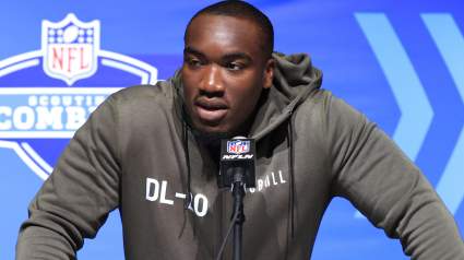 Bears Hold Official Visit With Athletic Freak DL: Report