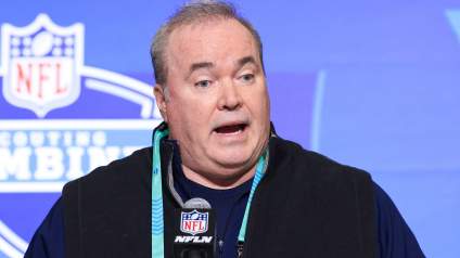 Cowboys Continue to Court High-Profile QB Prospect Ahead of Draft