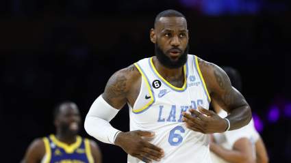 Lakers’ LeBron James Issues Cryptic Message Regarding Return from Injury