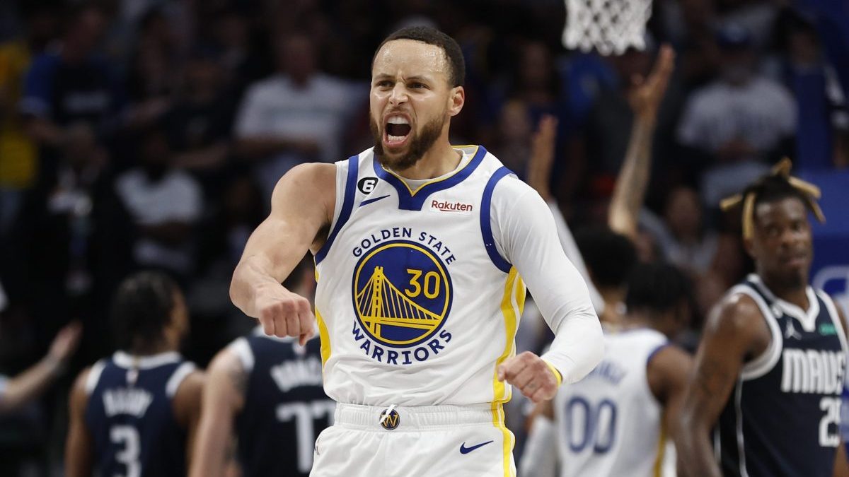 Draymond Green Sounds Off on Stephen Curry After Warriors Beat Mavericks |  Heavy.com