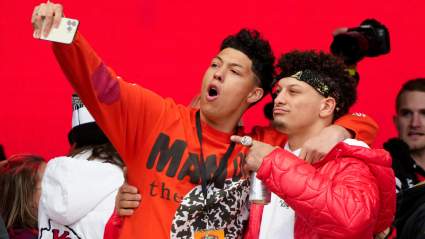 Video Surfaces of Jackson Mahomes ‘Forcibly’ Kissing Restaurant Owner