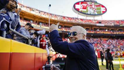 Chiefs Face 1 Less Bidder for Hot Commodity WR After Cowboys Trade