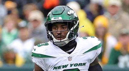 Jets $14.5 Million Vet Predicted to ‘Get the Guillotine’ in Last-Second Cut