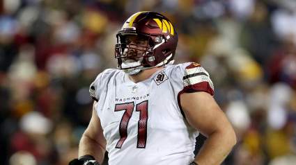 Jets Bulk Offensive Line, Signing 60-Game Starter: Report