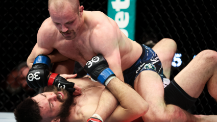 First Ever: UFC Star Awarded $5k Bonus for ‘Primebar’ Finish