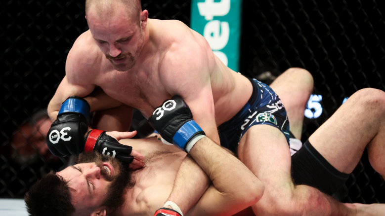 Gunnar Nelson submits Bryan Barbarena at UFC 286