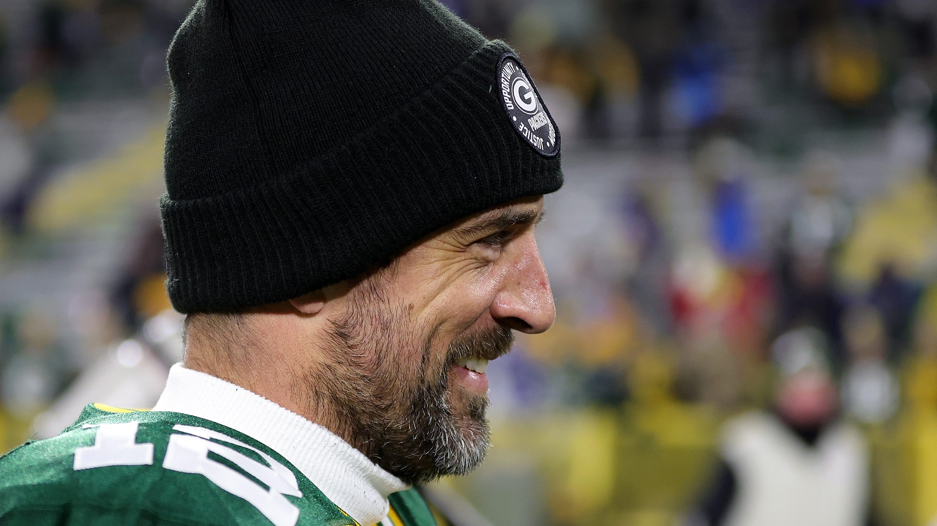 Aaron Rodgers Rumors: Jets Legend Says Team Can Unretire His Number for QB  - Sports Illustrated