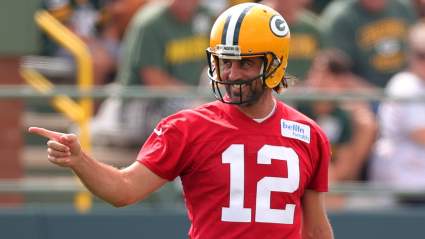 Jets WR Seen Training With Aaron Rodgers [LOOK]