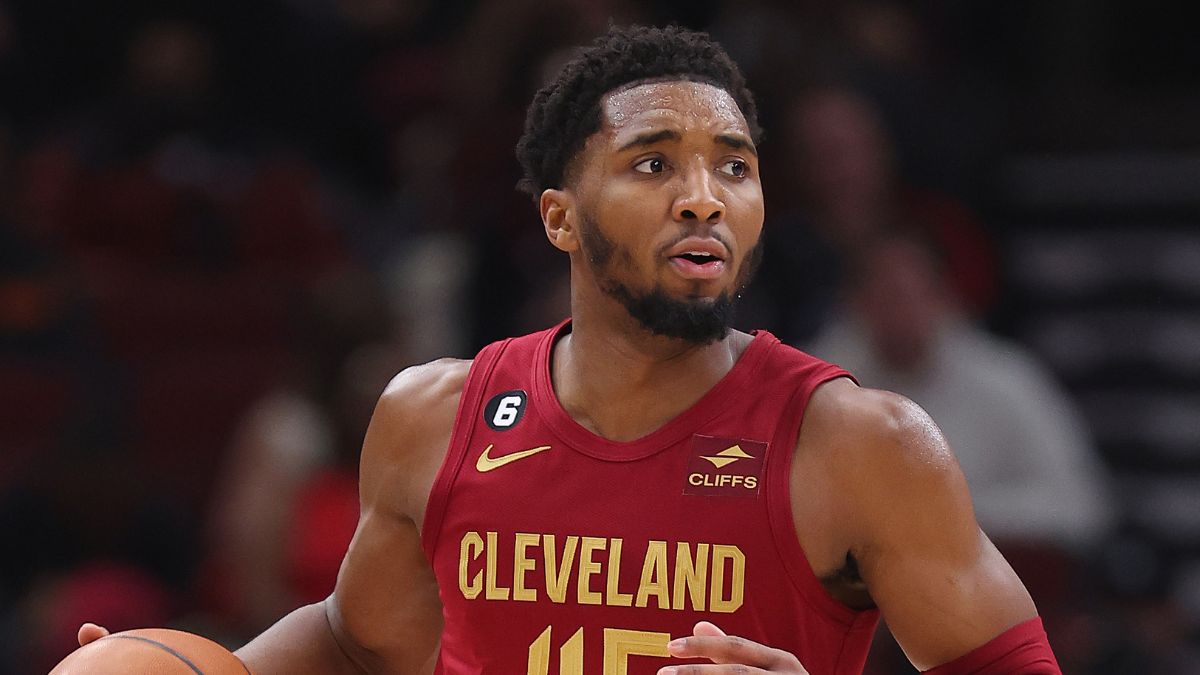 Where is Donovan Mitchell from? Hometown, college, and more to know about  Cleveland Cavaliers player