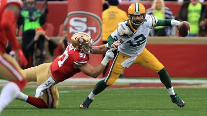 NFL Legend Adds Fuel to the Aaron Rodgers-49ers Trade Fire