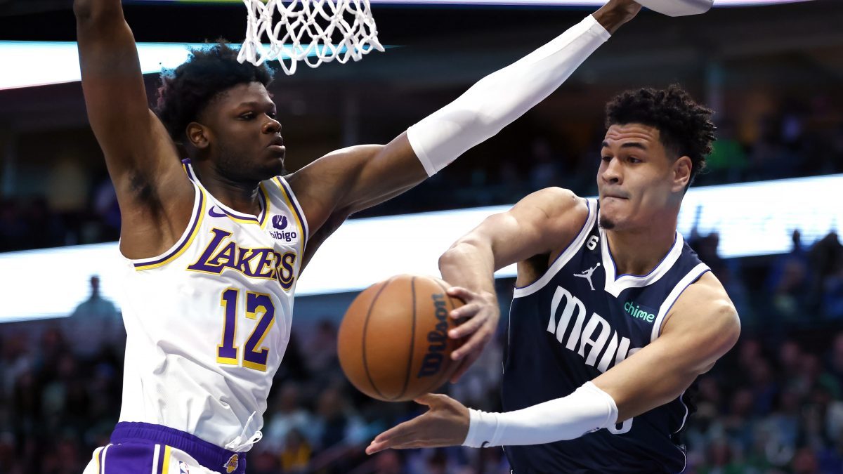 A spark plug': Why Wenyen Gabriel had big impact for Lakers - Los