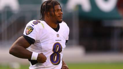 Ravens Offered Lamar Jackson ‘Very Similar’ Contract to Latest QB Megadeal: Report
