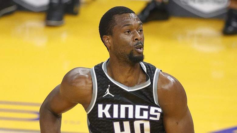 Harrison Barnes of the Sacramento Kings drives for a layup against the Golden State Warriors.