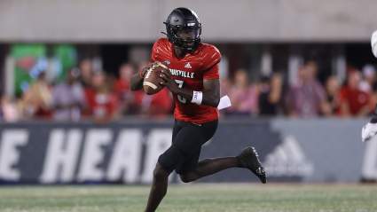 Patriots Meet With Another Dual-Threat Quarterback