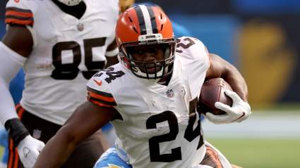Browns Star Nick Chubb Sounds Off on Critics With Post