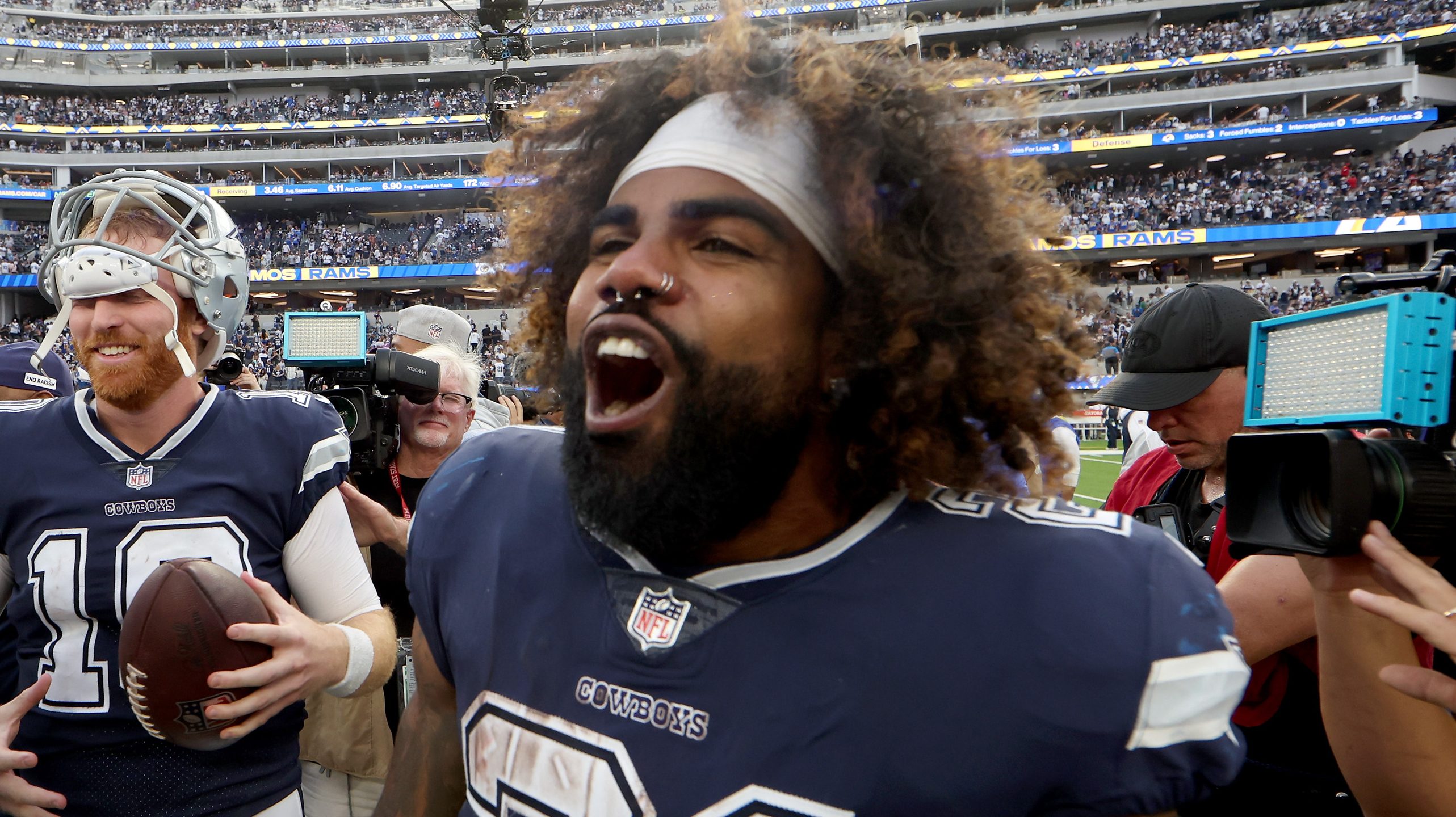 Cowboys Rumors: Ezekiel Elliott Gets Discouraging Update On Future