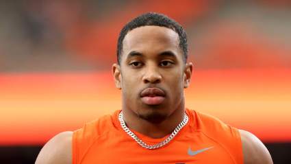 Buccaneers Sign Back-to-Back 1,000 Yard Playmaker to Lucrative Deal