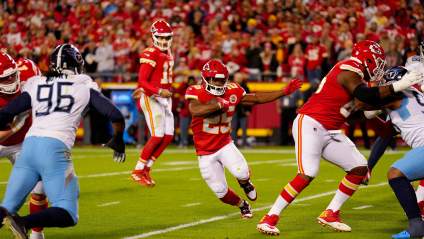 Proposed Trade Gives Chiefs a Player & Draft Pick for RB Clyde Edwards-Helaire