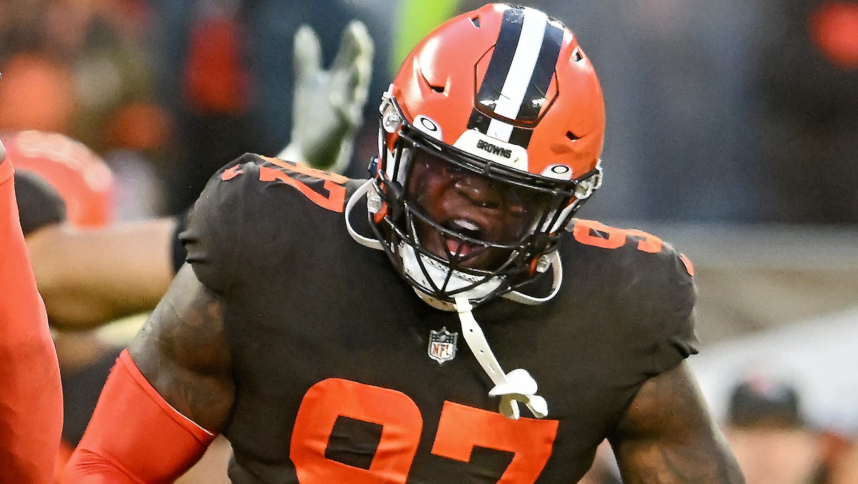 Browns Release DT Perrion Winfrey After He Allegedly Threatened