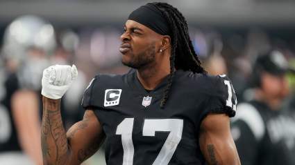 Proposed Trade Has Raiders Land QB Who Wants to Play With Davante Adams