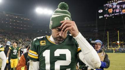 Top Aaron Rodgers, Jets Target Signs With Surprise Team: Report