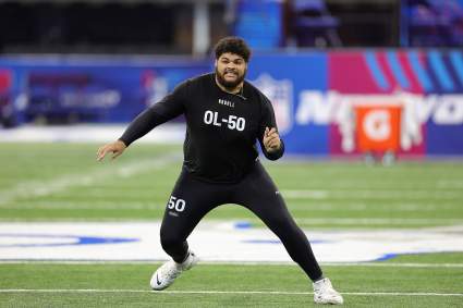 Bears Top Pick Darnell Wright Sends Strong Message to NFL on Day 1
