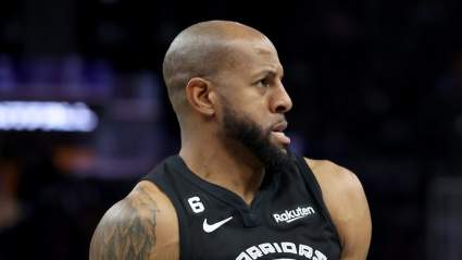 Warriors’ Donte DiVincenzo Reacts to Latest Andre Iguodala Injury Update